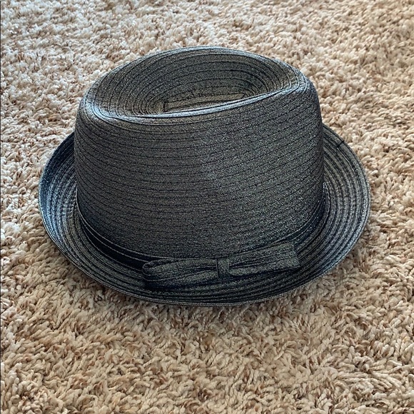 NWT Metallic Gray Fedora - Picture 2 of 5